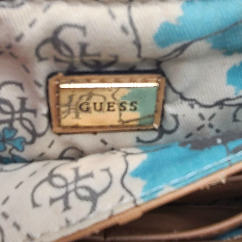 GUESS Shimmering Gold Clutch - Picture 3 of 8